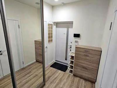 квартира за адресою Драгоманова вул., 2