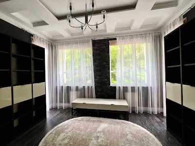 квартира за адресою Дегтярна вул., 19
