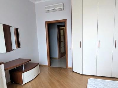 квартира по адресу Уютная ул., 5