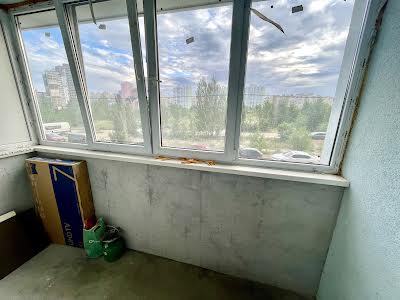 квартира за адресою Миколи Закревського вул., 103