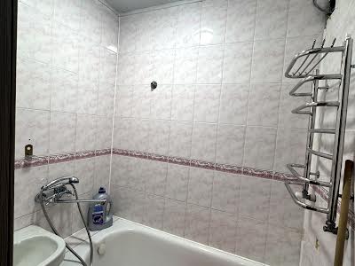 квартира за адресою Товарна вул., 2