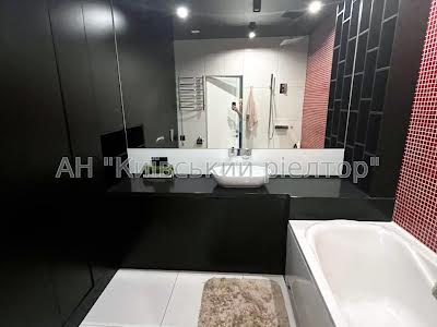 квартира по адресу Драгоманова ул., 2а