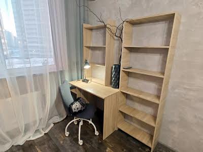 квартира за адресою Ревуцького вул., 40-В