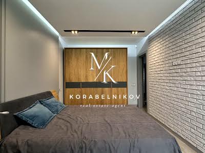 квартира за адресою Митрополита Василя Липківського вул. (Урицького), 37 б
