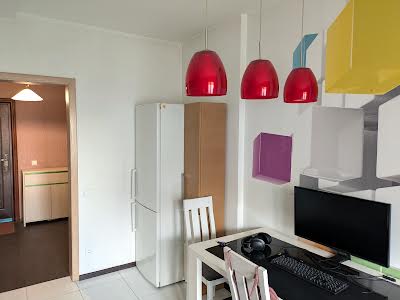 квартира за адресою Драгоманова вул., 1-Б