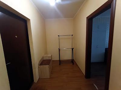 квартира за адресою Софії Русової вул., 3