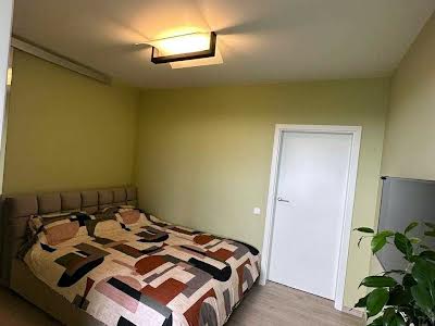 квартира за адресою Левітана вул., 3