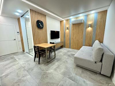 квартира за адресою Набережна Перемоги вул., 44
