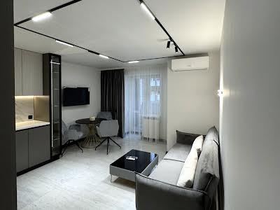 квартира за адресою Галицький пров., 7б