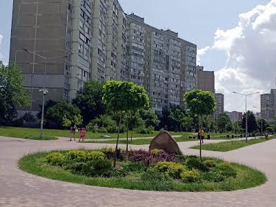 кімната за адресою Червоної Калини просп. (Володимира Маяковського), 17-Д