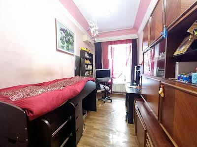 квартира по адресу Пантелеймоновская ул., 10