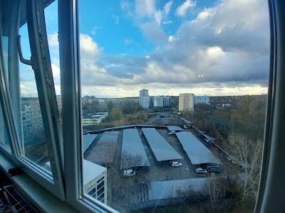 квартира за адресою Новорічна вул., 79