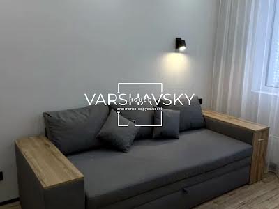 квартира за адресою Олександра Олеся вул., 5