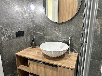 квартира за адресою Ревуцького вул., 40-В