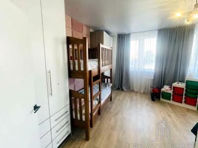 квартира за адресою Деміївська вул., 13