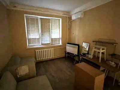 квартира за адресою Волинська вул., 4