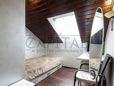 квартира за адресою Регенераторна вул., 4