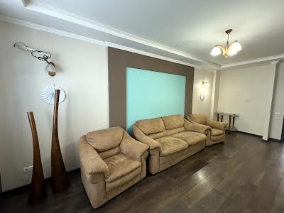 квартира за адресою Боголюбова вул., 4
