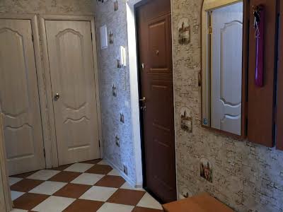квартира за адресою Композитора Лятошинського вул., 14-А