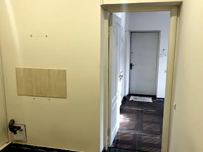 квартира за адресою Лабораторна вул., 37/33