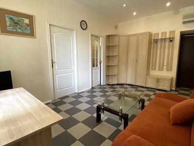 квартира за адресою Повітряних Сил просп. (Повітрофлотський), 34