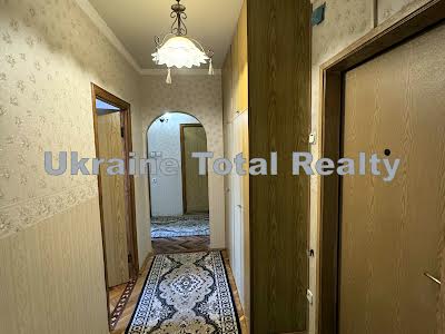 квартира за адресою Сержа Лифаря вул. (Олександра Сабурова), 8А