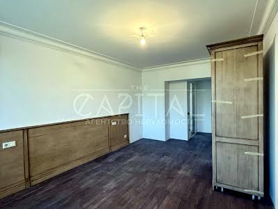 квартира за адресою Юрківська вул., 28