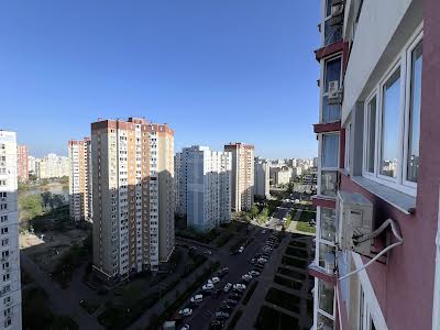 квартира за адресою Драгоманова вул., 2