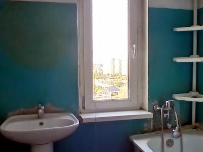 квартира за адресою Драгоманова, 1Е
