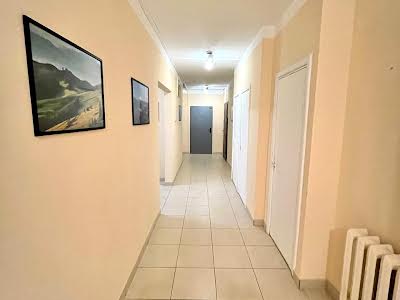 квартира по адресу Анны Ахматовой ул., 13-Д
