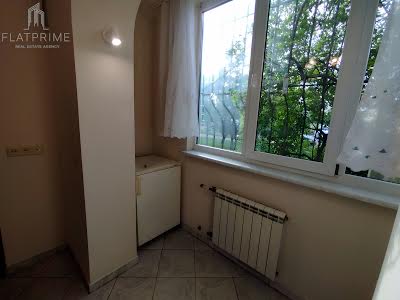 квартира за адресою Рональда Рейгана вул., 30