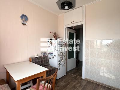 квартира за адресою Миколи Закревського вул., 7