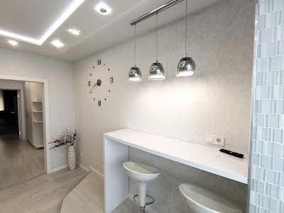 квартира за адресою Сергія Данченка вул., 3