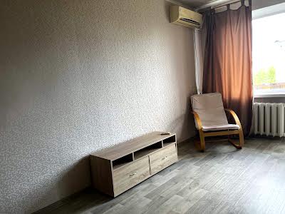 квартира за адресою Паторжинського вул., 3