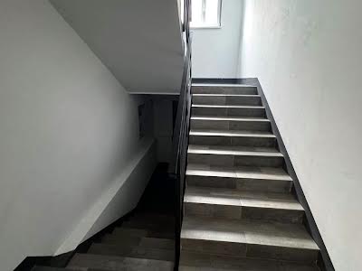 квартира за адресою Нова Виноградна вул., 8