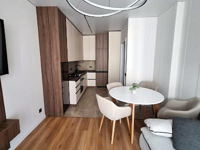 квартира за адресою Угорська вул., 12