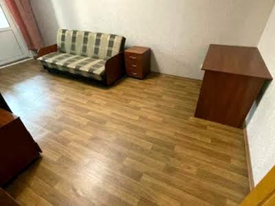 квартира за адресою Світлицького вул., 26б