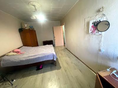 квартира за адресою Олени Теліги вул., 53