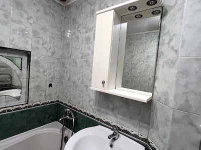 квартира за адресою Миколи Ушакова вул., 20