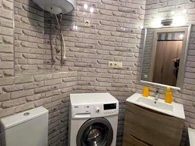 квартира за адресою Набережно-Корчуватська вул., 27