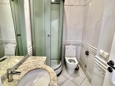 квартира по адресу Александра Конисского ул., 52/58