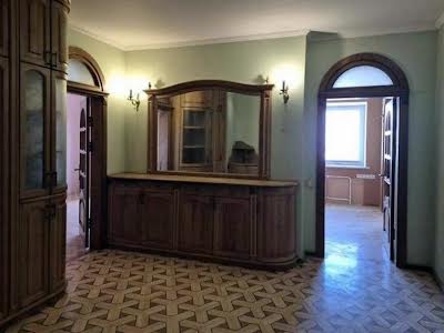 квартира по адресу Клиническая ул., 23/25