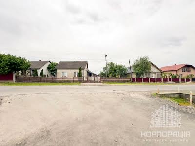 комерційна за адресою с. Тарнівці, Сторожниця, 158
