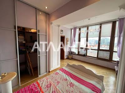 квартира за адресою Педагогічна вул., 27