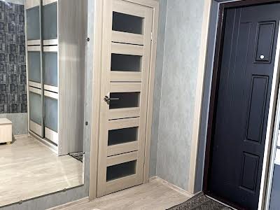 квартира за адресою Авіаконструктора Ігоря Сікорського вул. (Танкова), 1-А