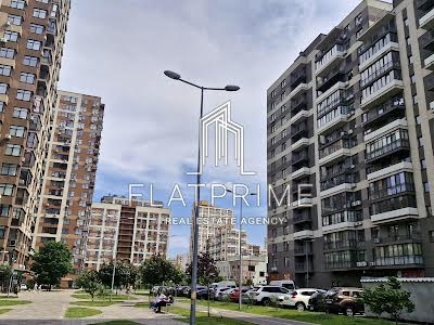 квартира по адресу Родини Крістерів ул., 16