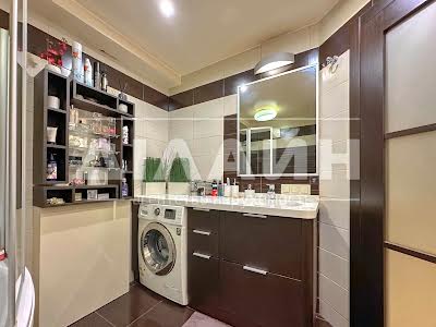 квартира за адресою Лобановского, 30