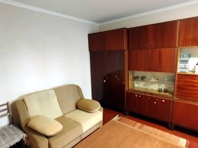 квартира за адресою Полярна вул., 7
