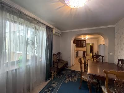 квартира за адресою Одеса, Івана та Юрія Лип вул. (Гайдара), 32
