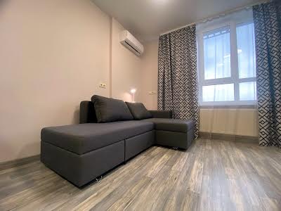 квартира за адресою Миколи Бажана просп., 17